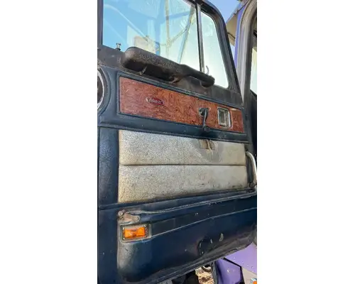 Peterbilt 379 Door Assembly, Front