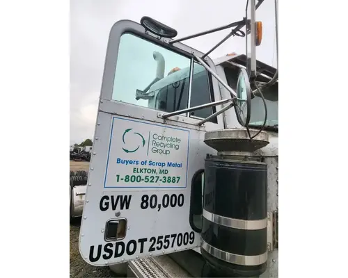 Peterbilt 379 Door Assembly, Front