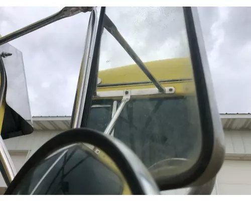 Peterbilt 379 Door Mirror