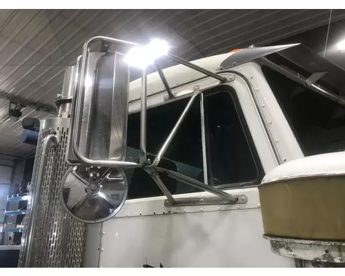 Peterbilt 379 Door Mirror