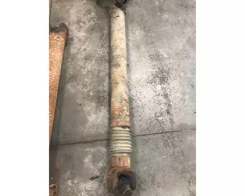 Peterbilt 379 Drive Shaft, Rear