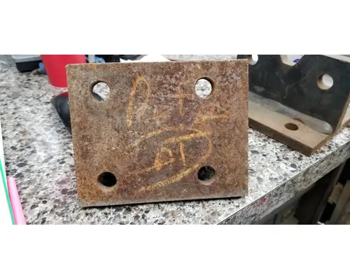 Peterbilt 379 Engine Mounts