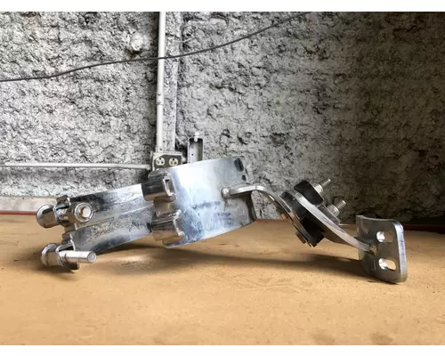 EGR Bracket Peterbilt 379 Vander Haags Inc Col