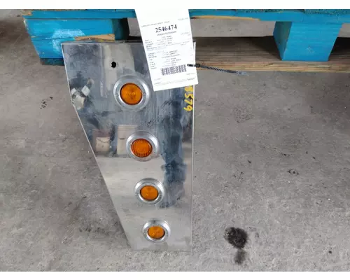 Fender Extension PETERBILT 379 LKQ Thompson Motors - Wykoff