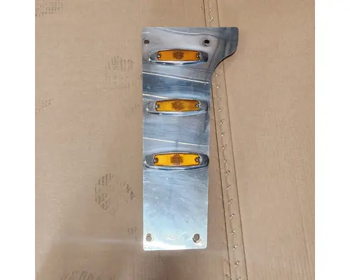 Fender Extension PETERBILT 379 K &amp; R Truck Sales, Inc.
