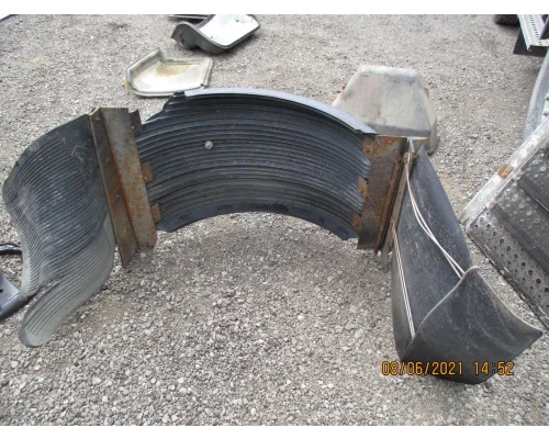 Peterbilt 379 Fender Extension