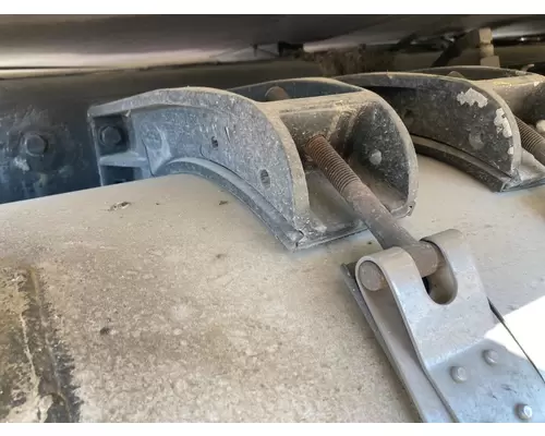 Peterbilt 379 Fuel Tank Strap