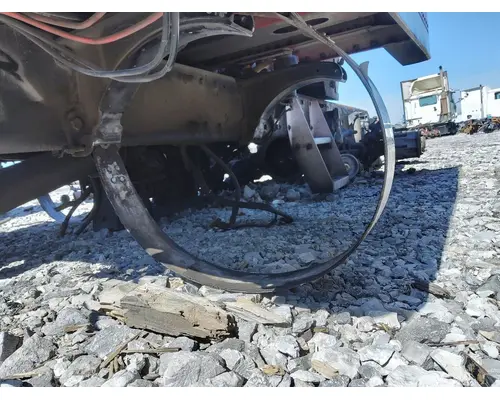 Peterbilt 379 Fuel Tank Strap