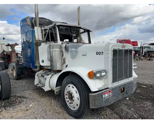 Peterbilt 379 Grille