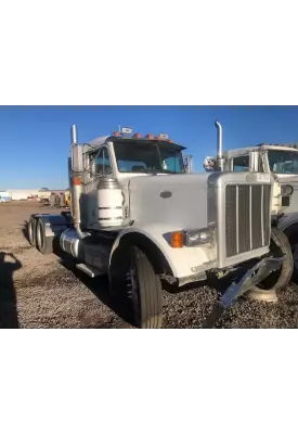 Peterbilt 379 Grille