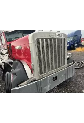 Peterbilt 379 Grille