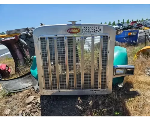 Peterbilt 379 Grille