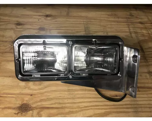 Peterbilt 379 Headlamp Assembly