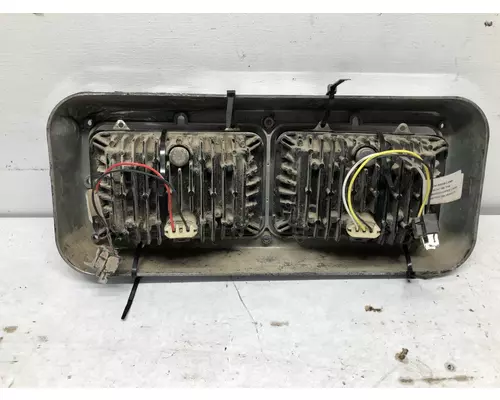 Peterbilt 379 Headlamp Assembly