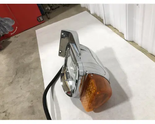 Peterbilt 379 Headlamp Assembly