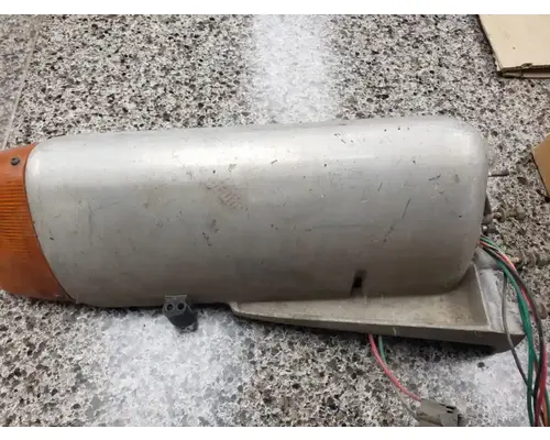 Peterbilt 379 Headlamp Assembly