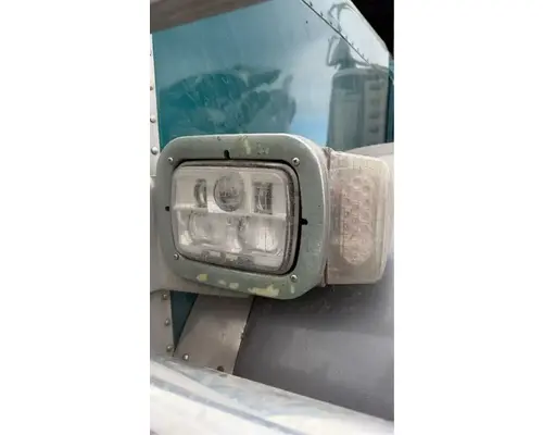 Peterbilt 379 Headlamp Assembly