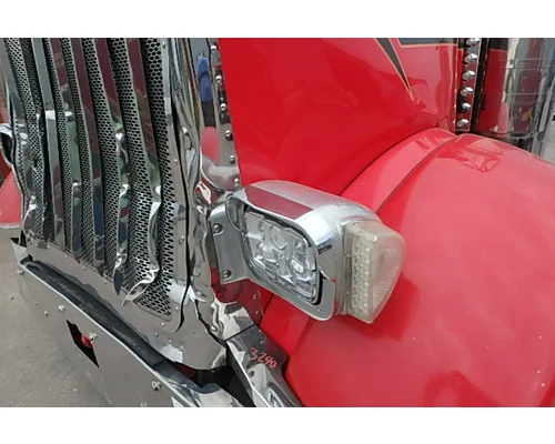 Headlamp Assembly PETERBILT 379 Sam's Riverside Truck Parts Inc