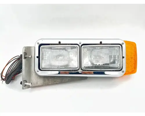 Peterbilt 379 Headlamp Assembly