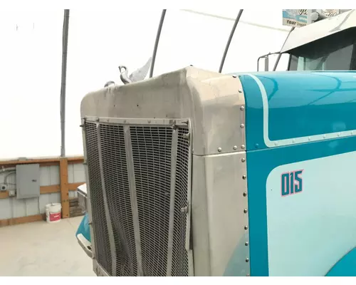 Peterbilt 379 Hood