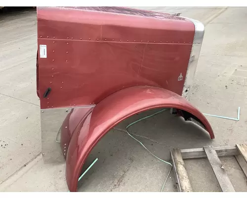 Peterbilt 379 Hood