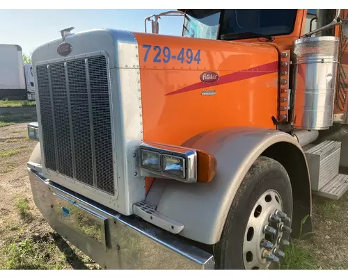 Peterbilt 379 Hood