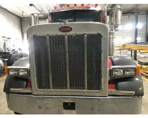 Peterbilt 379 Hood