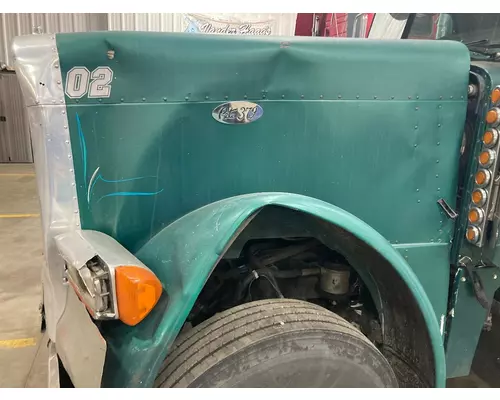 Peterbilt 379 Hood