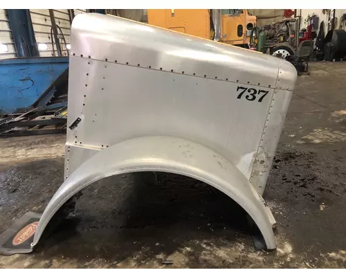 Peterbilt 379 Hood