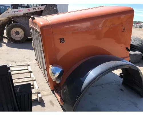 Peterbilt 379 Hood