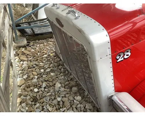 Peterbilt 379 Hood