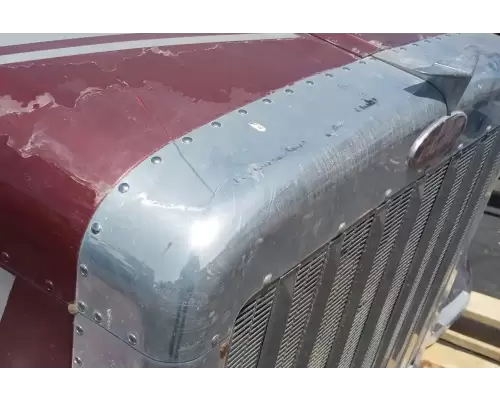 Peterbilt 379 Hood