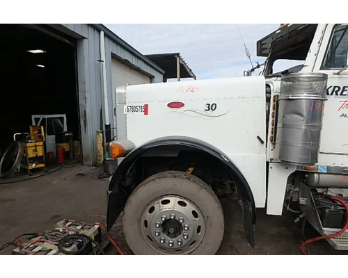 Hood PETERBILT 379 Sam's Riverside Truck Parts Inc