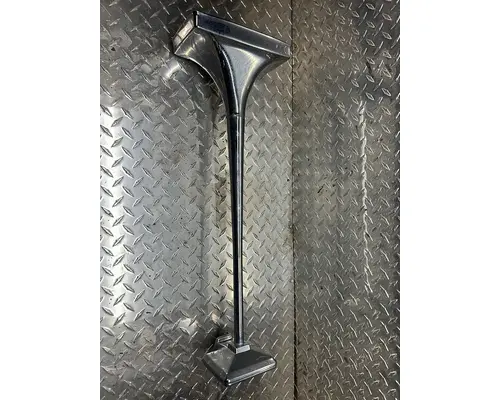 Horn PETERBILT 379 Hatch Trucking &amp; Salvage Parts LLC