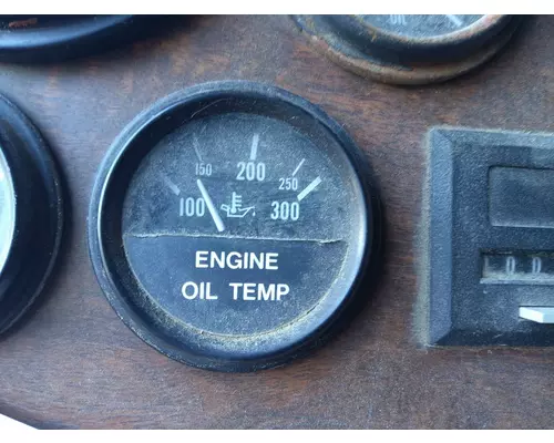 Peterbilt 379 Instrument Cluster