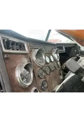 Peterbilt 379 Instrument Cluster