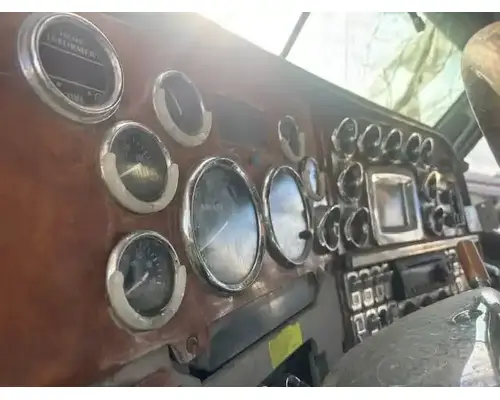 Peterbilt 379 Instrument Cluster