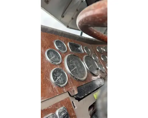 Peterbilt 379 Instrument Cluster