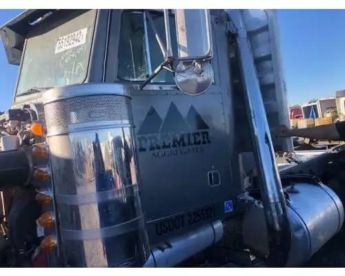 Peterbilt 379 Mirror (Side View)