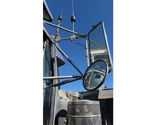 Peterbilt 379 Mirror (Side View)