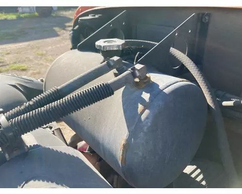 Peterbilt 379 Radiator Overflow Bottle  Surge Tank