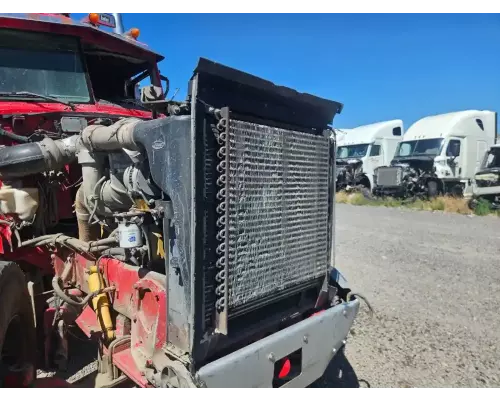 Peterbilt 379 Radiator