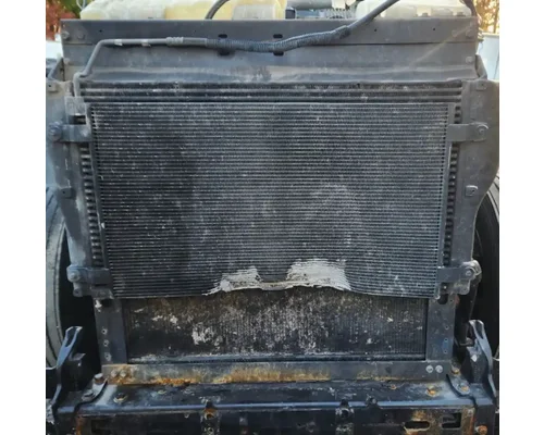 Peterbilt 379 Radiator
