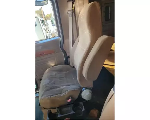 Peterbilt 379 Seat, Front