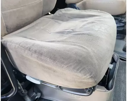 Peterbilt 379 Seat, Front