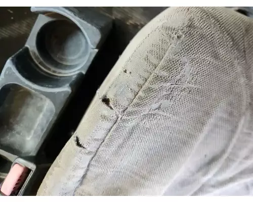 Peterbilt 379 Seat, Front
