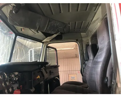 Seat, Front Peterbilt 379 Vander Haags Inc Sp