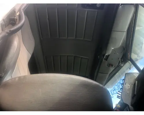 Seat, Front Peterbilt 379 Vander Haags Inc Col