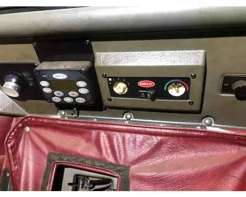 Peterbilt 379 Sleeper Controls