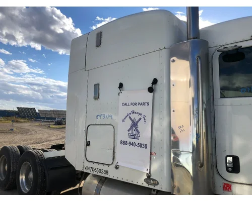 Peterbilt 379 Sleeper
